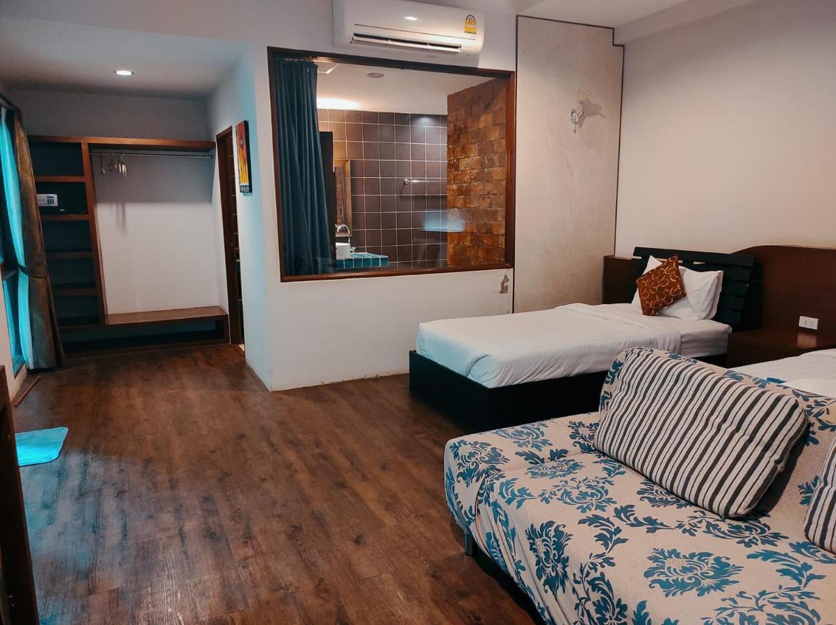 Foresto Sukhothai Guesthome Bagian luar foto
