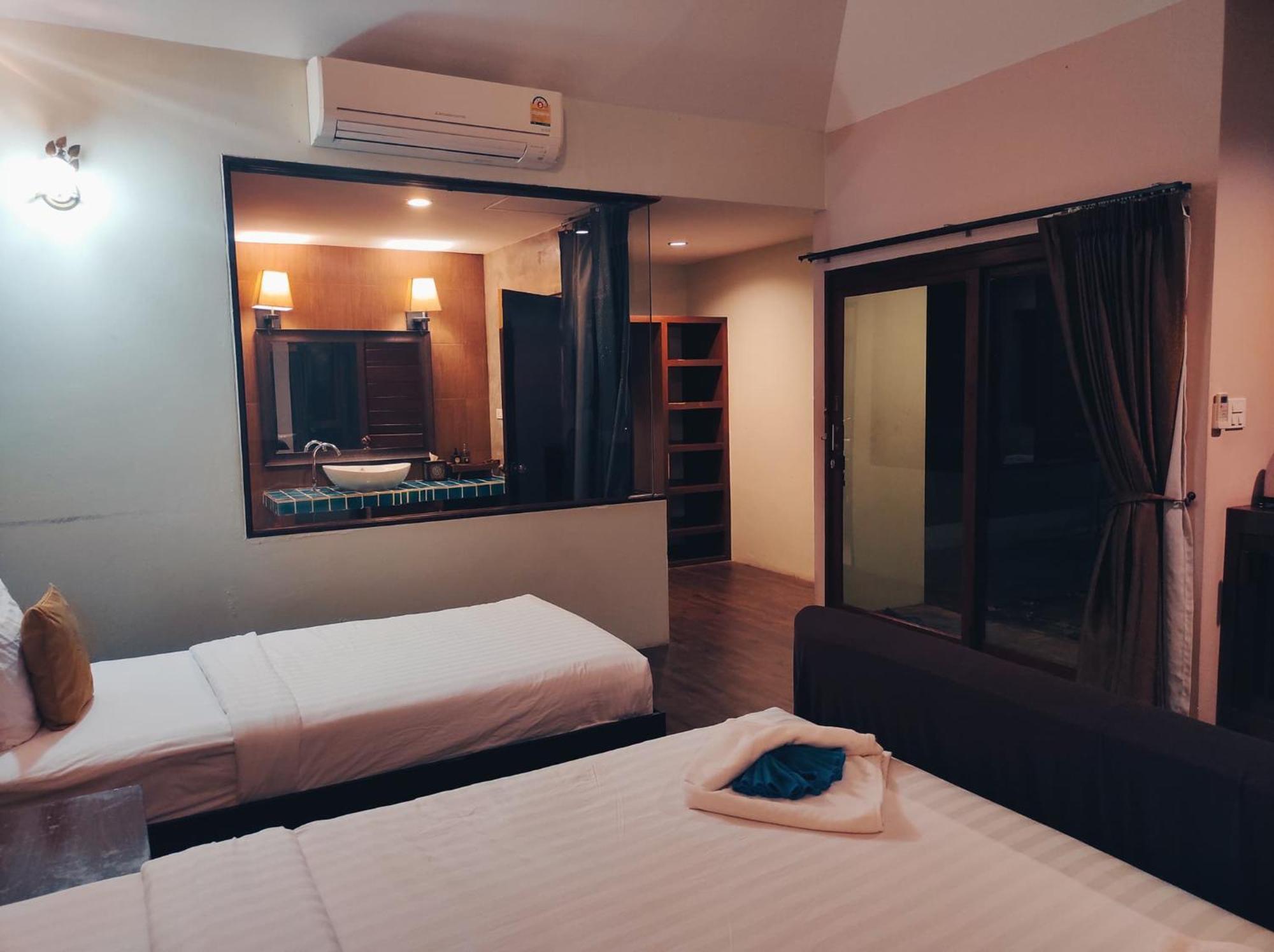 Foresto Sukhothai Guesthome Bagian luar foto